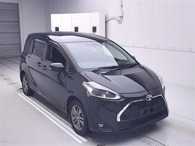 TOYOTA SIENTA 2019