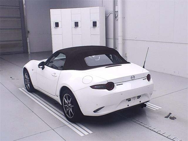 MAZDA ROADSTER 2020