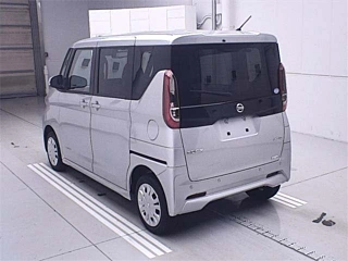 NISSAN ROOX 2022