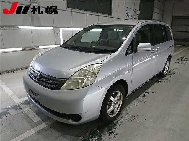 TOYOTA ISIS 2005