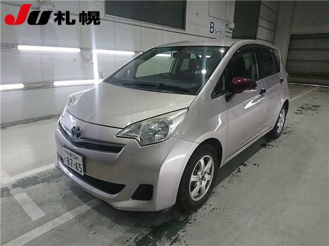 TOYOTA RACTIS 2012