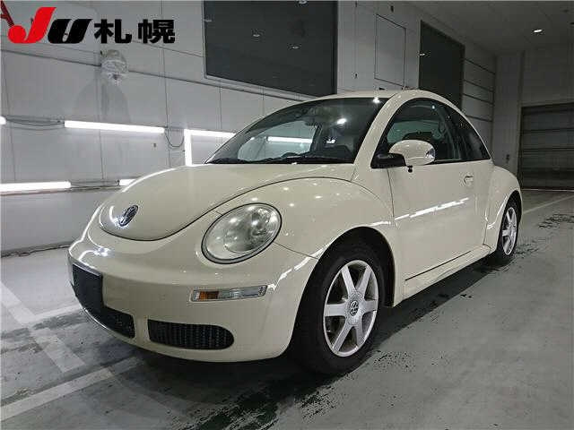 VOLKSWAGEN NEW BEETLE 2008