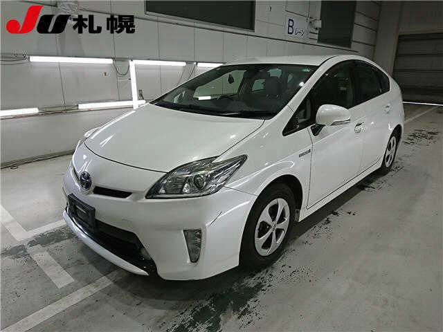 TOYOTA PRIUS 2015