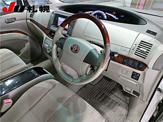 TOYOTA ESTIMA 2009