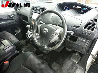 NISSAN SERENA 2012