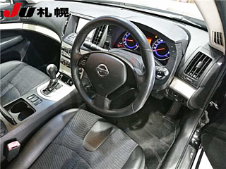 NISSAN SKYLINE 2008