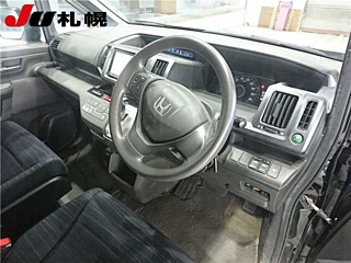 HONDA STEP WAGON 2010