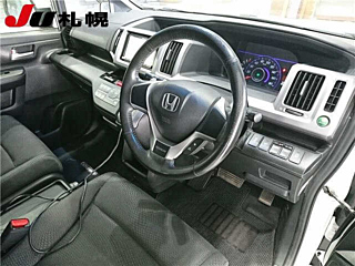 HONDA STEP WAGON 2012