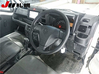 DAIHATSU HIJET TRUCK 2018