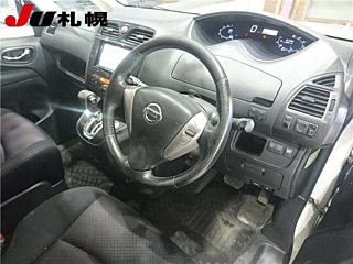NISSAN SERENA 2012
