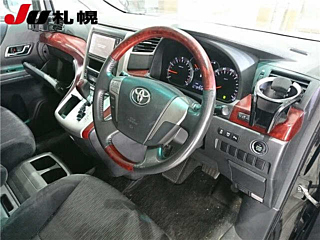 TOYOTA ALPHARD 2008