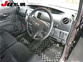 DAIHATSU TANTO 2008