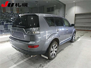 MITSUBISHI OUTLANDER 2008