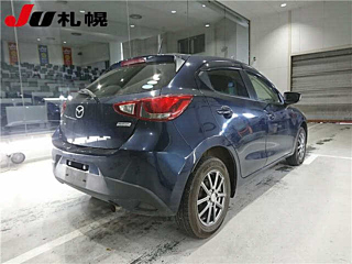 MAZDA DEMIO 2015