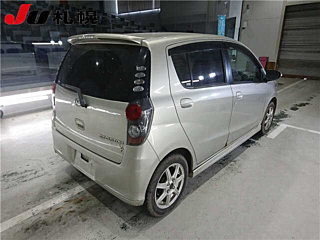 DAIHATSU MIRA 2010