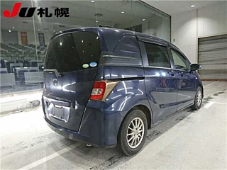 HONDA FREED 2010