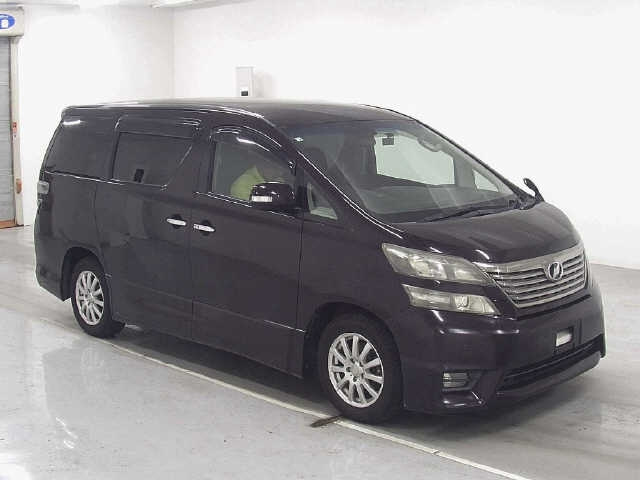 TOYOTA VELLFIRE 2010