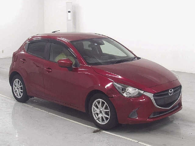 MAZDA DEMIO 2015