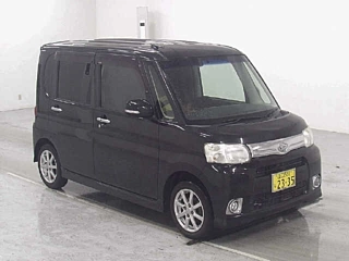 DAIHATSU TANTO 2013
