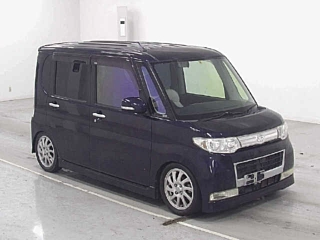 DAIHATSU TANTO 2008