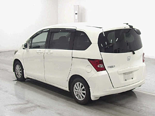 HONDA FREED 2009