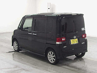 DAIHATSU TANTO 2013