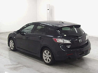 MAZDA AXELA 2010
