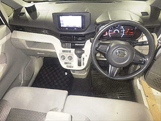 DAIHATSU MOVE 2015