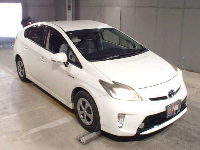 TOYOTA PRIUS 2012