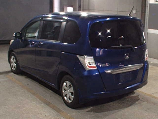 HONDA FREED 2012