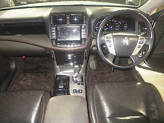 TOYOTA CROWN 2011