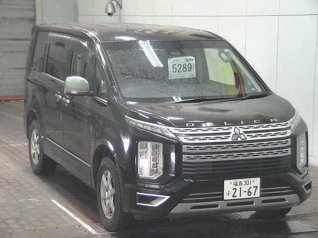 MITSUBISHI DELICA D5 2019