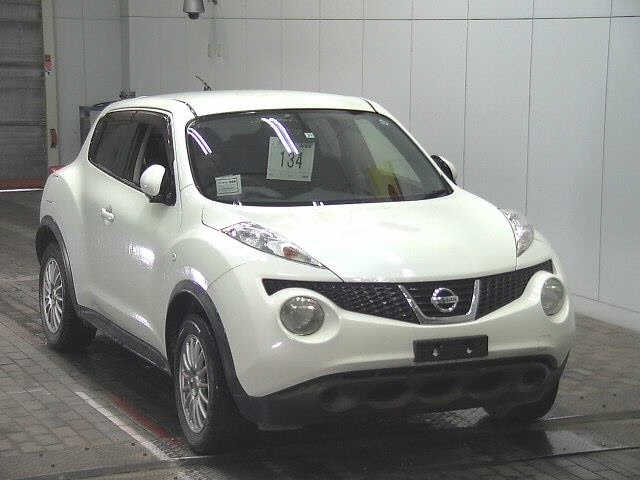 NISSAN JUKE 2011