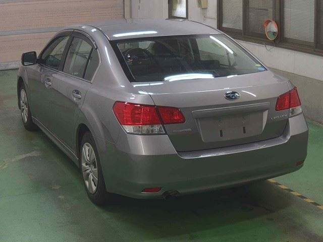 SUBARU LEGACY B4 2009
