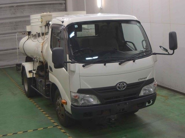 TOYOTA DYNA 2014