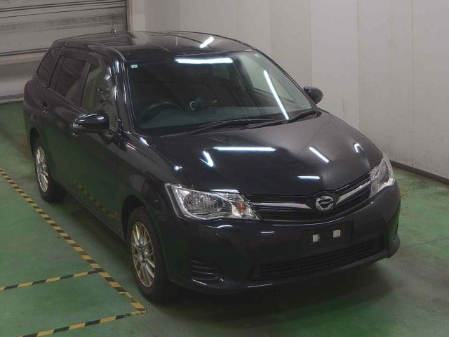 TOYOTA COROLLA FIELDER 2013