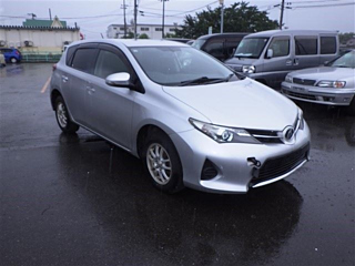 TOYOTA AURIS 2013
