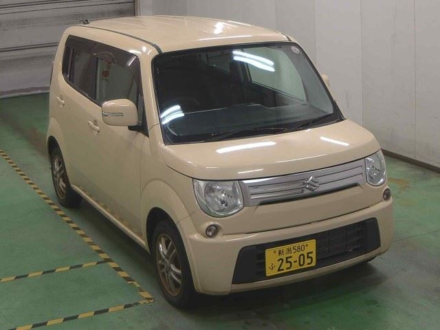 SUZUKI MRWAGON 2012