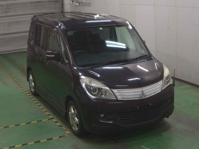 MITSUBISHI DELICA D2 2012