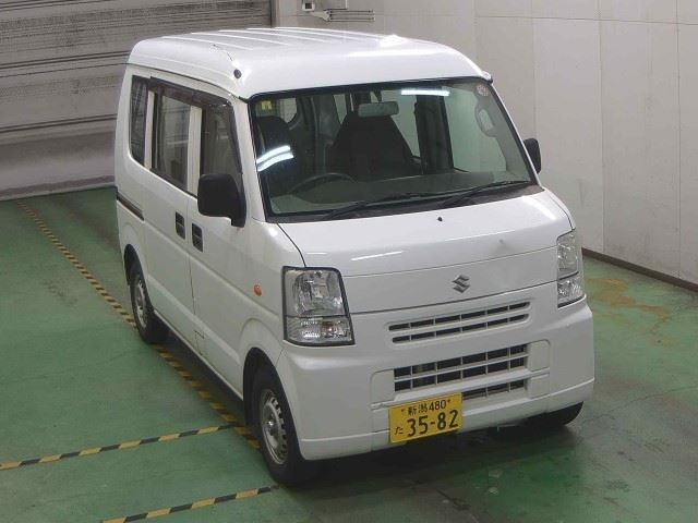 SUZUKI EVERY 2011