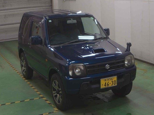 SUZUKI JIMNY 2011