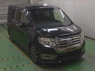 HONDA STEP WAGON 2014