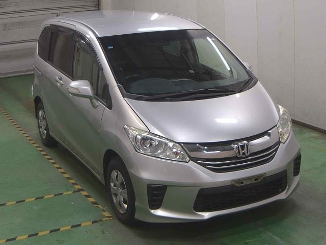 HONDA FREED 2014