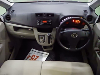 DAIHATSU MOVE 2013