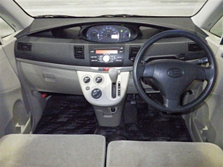 DAIHATSU MOVE 2010