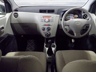 DAIHATSU MIRA 2010
