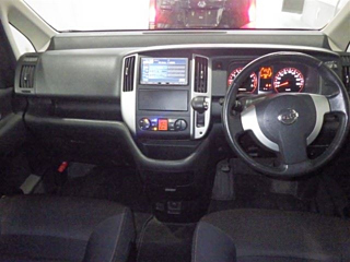 NISSAN SERENA 2008