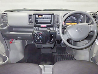 NISSAN CLIPPER VAN 2017