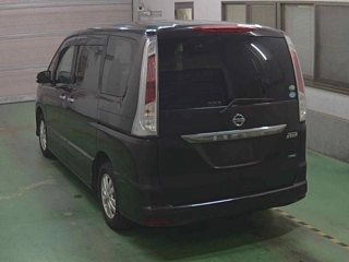 NISSAN SERENA 2013