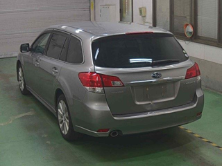 SUBARU LEGACY 2011
